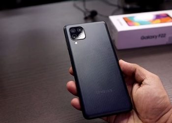 Trên tay Samsung Galaxy F22