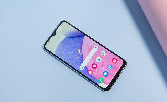 Galaxy A03s đi kèm sạc 7,75W