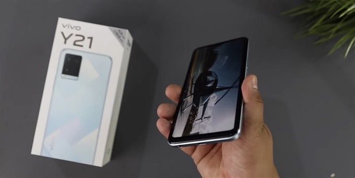 Màn hình Vivo Y21 sử dụng tấm nền IPS LCD