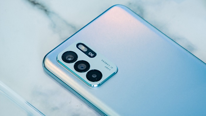 OPPO Reno6 Z 5G - một trong những mẫu điện thoại 5G hot nhất hiện nay đang được bán tại Viettel Store