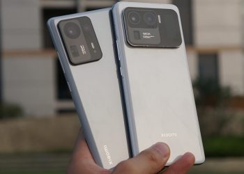 So sánh Xiaomi Mi MIX 4 và Mi 11 Ultra