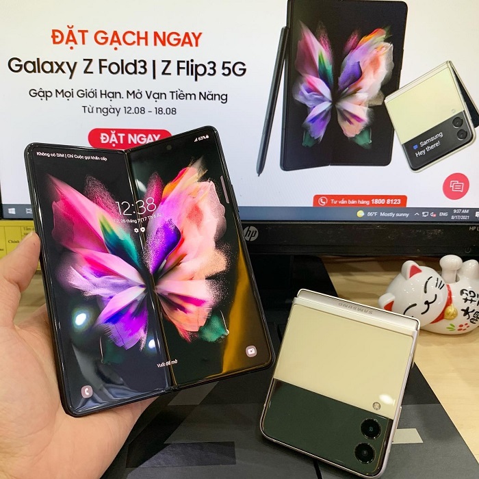 Galaxy Z Fold3 5G & Z Flip3 5G