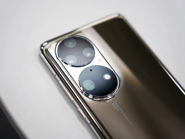 Sản phẩm sở hữu thiết kế đẹp mắt với cụm camera sau độc đáo