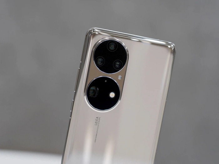 Cụm camera độc đáo với thông số cấu hình khủng