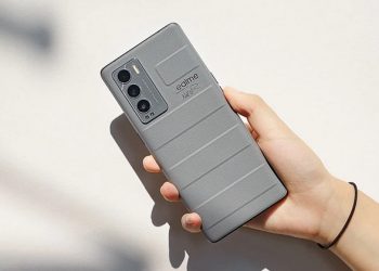 Trên tay Realme GT Master Explorer Edition
