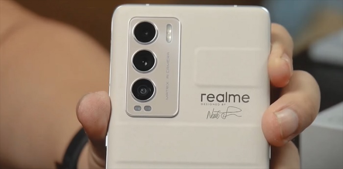 Cận cảnh chữ ký của Naoto Fukasawa