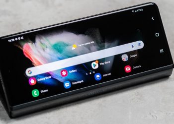 Trên tay Samsung Galaxy Z Fold3 5G – Flagship chất nhất hiện nay