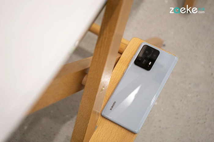 Xiaomi Mi MIX 4 được bán với giá siêu mềm