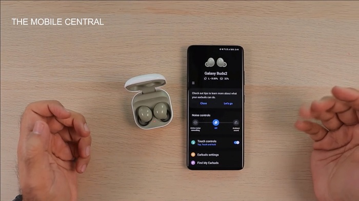 Video mở hộp Galaxy Buds 2 màu olive