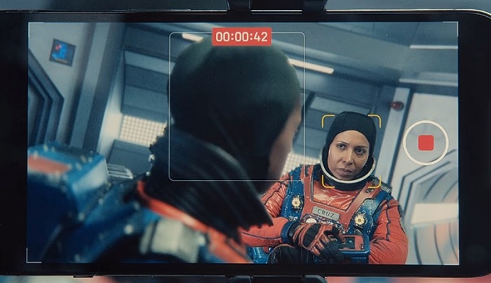 Tiêu điểm được chuyển sang đối tượng khác