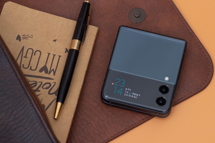 Galaxy Z Flip3