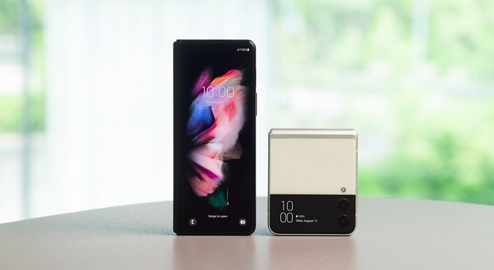 Galaxy Z Fold 3 5G và Z Flip 3 5G vẫn duy trì phong cách tương tự thế hệ cũ