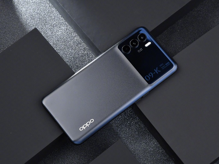 OPPO K9 Pro có cụm camera siêu to khổng lồ