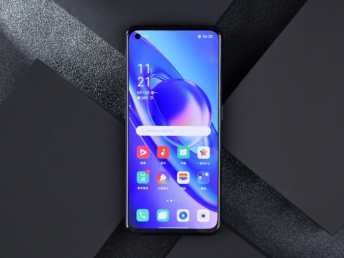 Màn hình OPPO K9 Pro với phần viền siêu mỏng