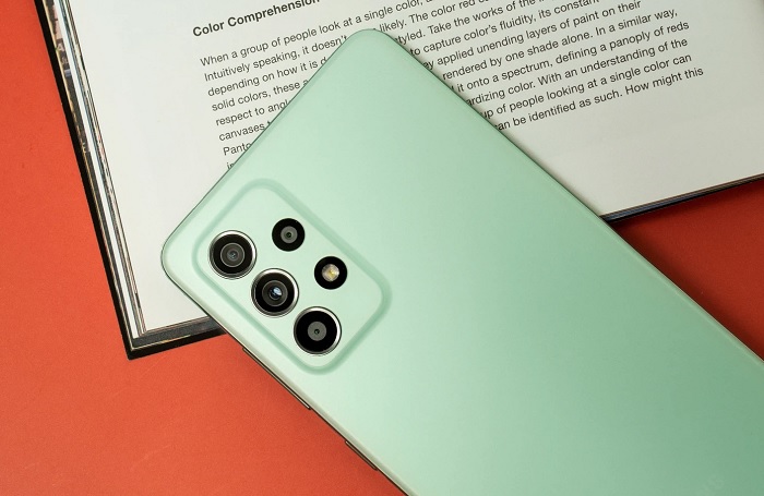 Cụm camera sau trên Galaxy A52s 5G