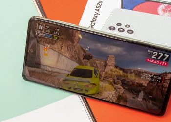Hơn 9 triệu đồng có nên mua Galaxy A52s 5G không?