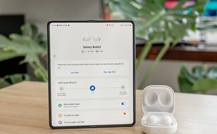 Kết nối Galaxy Buds2 với Galaxy Z Fold3