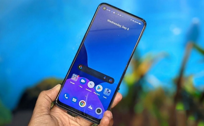 Mặt trước của máy