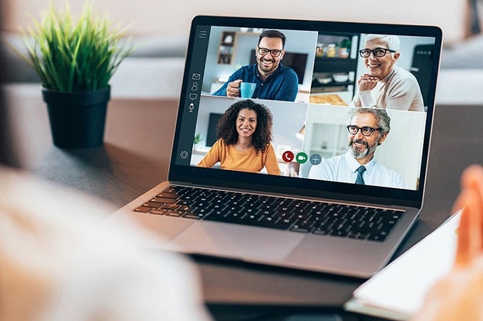 Làm việc, học tập online đã phổ biến hơn trong thời gian dịch bệnh Covid-19 diễn ra căng thẳng