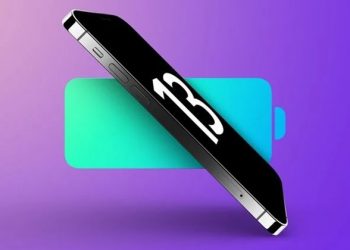 thử nghiệm khả năng sạc trên iPhone 13 Series