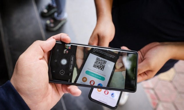 Quét mã QR đem đến rất nhiều thuận tiện cho người dân