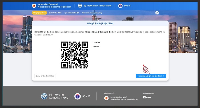 Nhấn chọn mục Tải xuống Mã QR của Địa điểm để tải về máy