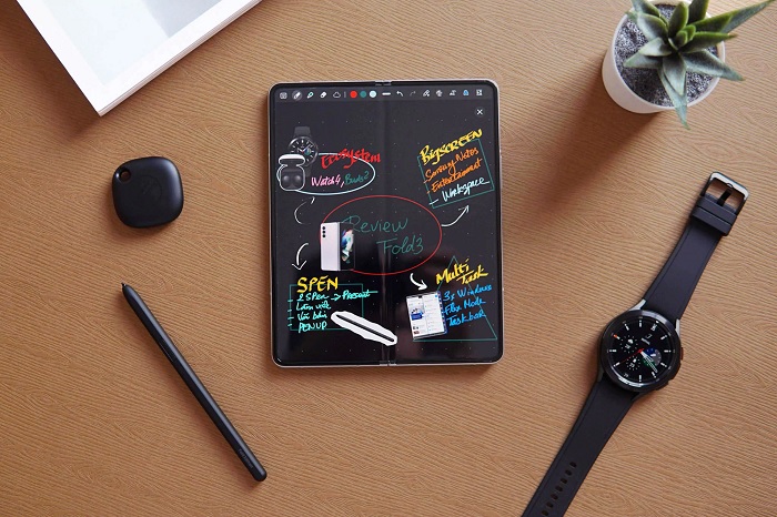 Galaxy Z Fold3 5G kết nối tốt với các thiết bị trong hệ sinh thái của Samsung đem đến trải nghiệm tốt nhất cho người dùng