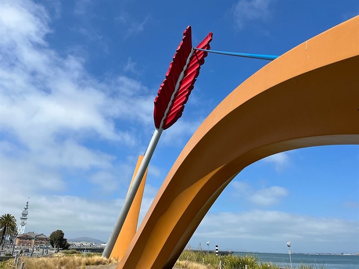 Một ảnh chụp trong điều kiện đủ sáng từ iPhone 13