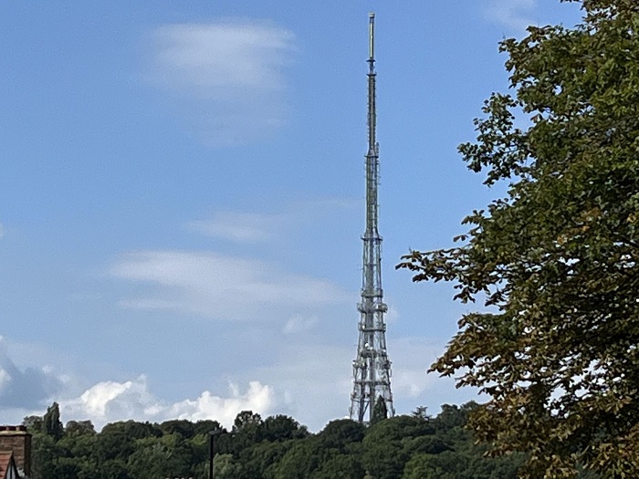 đánh giá chi tiết iPhone 13