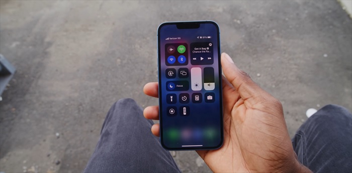 iPhone 13 có tùy chọn dung lượng bộ nhớ trong lớn hơn