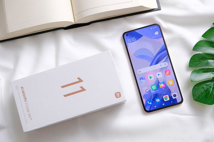 Xiaomi 11 Lite 5G NE được trang bị pin 4.250 mAh, sạc nhanh 33W