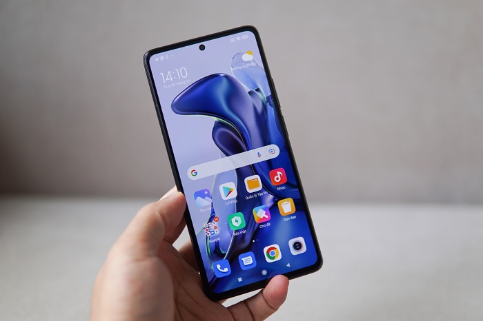 Màn hình Xiaomi 11T 5G trang bị tần số quét 120Hz mượt mà