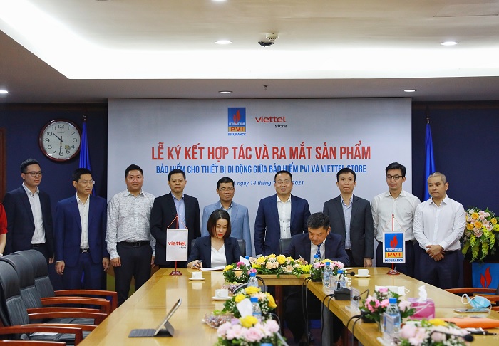Hôm nay, Tổng công ty Bảo hiểm PVI (Bảo hiểm PVI) và Trung tâm bán lẻ - chi nhánh Công ty TNHH Nhà nước MTV TM&XNK Viettel (Viettel Store) đã tổ chức lễ ký kết và ra mắt sản phẩm Bảo hiểm cho thiết bị điện tử