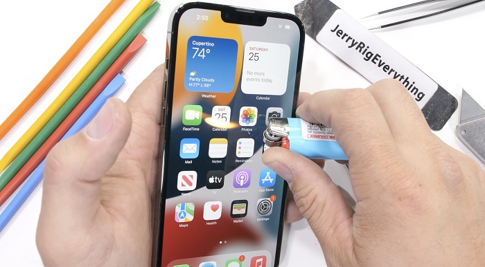 Hơ lửa iPhone 13 Pro Max