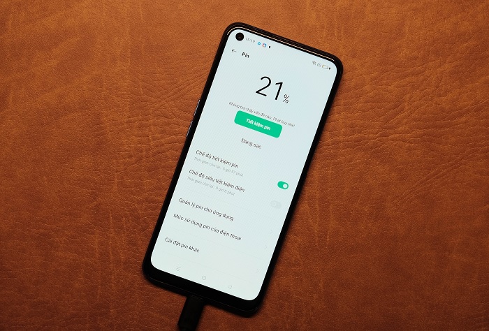 OPPO A55 hỗ trợ sạc nhanh 18W