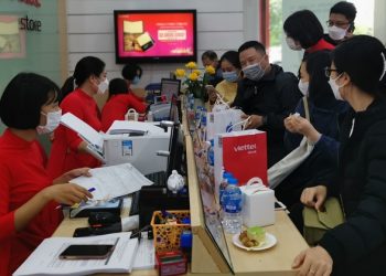 Viettel Store chính thức trả hàng và mở bán iPhone 13 series VN/A trên toàn quốc
