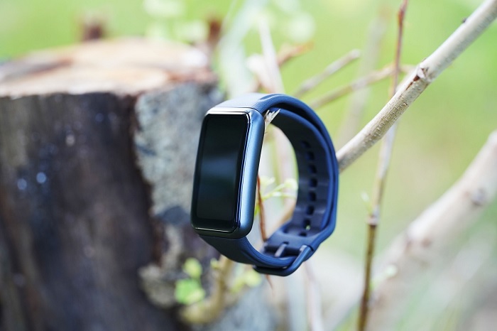 Trên tay OPPO Watch Free