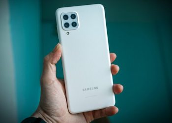 Trên tay Samsung Galaxy M22