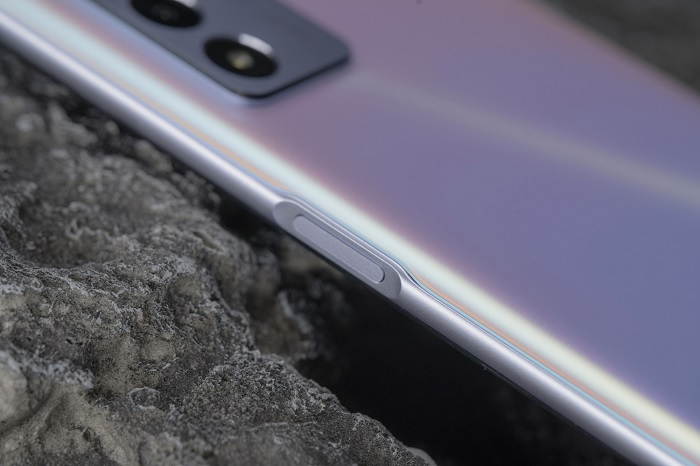 Cảm biến vân tay được tích hợp vào nút nguồn