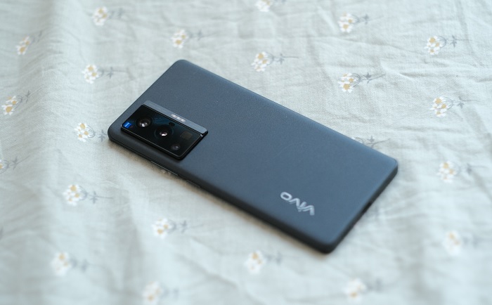Vivo X70 Pro phiên bản màu đen lịch lãm