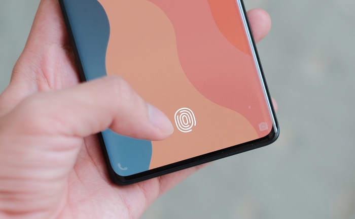 Cảm biến vân tay được tích hợp phía dưới màn hình