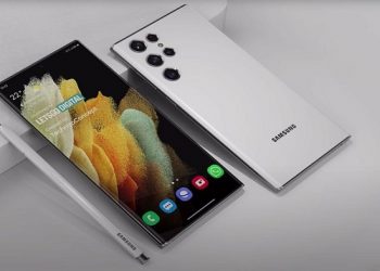 Rò rỉ ảnh thực tế Samsung Galaxy S22 Ultra: Vuông vắn hơn, có khe cắm cho bút S Pen,…