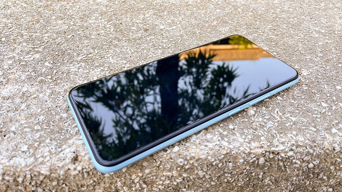 Narzo 50A hỗ trợ sạc nhanh 18W