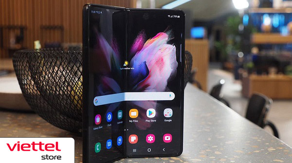 Samsung Galaxy Z Fold 3