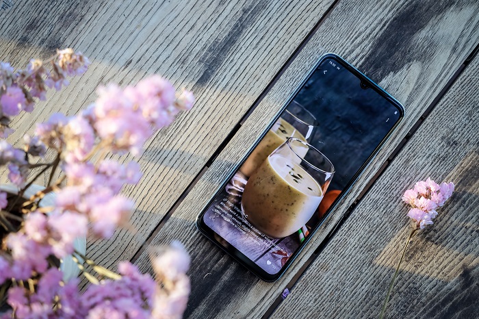 Màn hình OLED giúp các bức ảnh càng chân thực