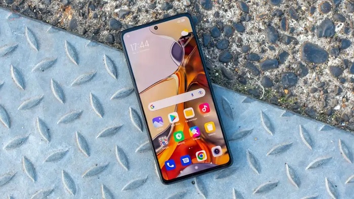 Màn hình lớn hỗ trợ tần số quét 120Hz cho trải nghiệm mượt mà