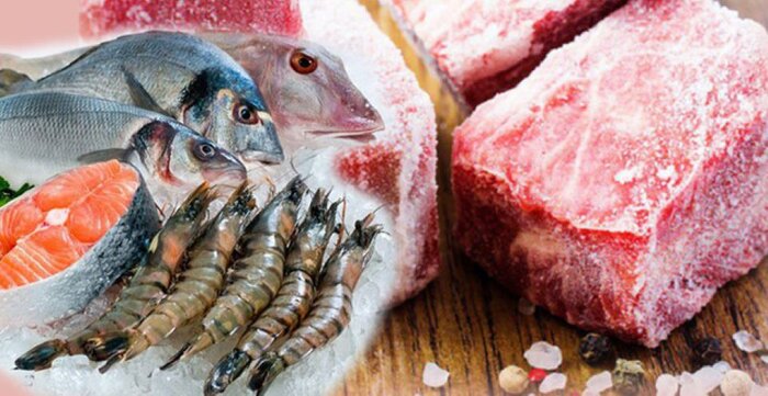 Rã đông thực phẩm ở nhiệt độ mát hoặc ngăn mát tủ lạnh