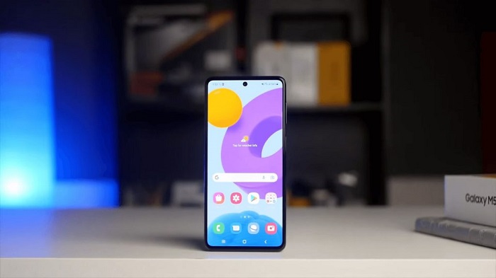 Galaxy M52 5G được trang bị màn hình Super AMOLED Plus