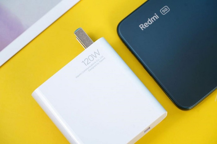 Redmi Note 11 Pro+ được trang bị sạc nhanh 120W