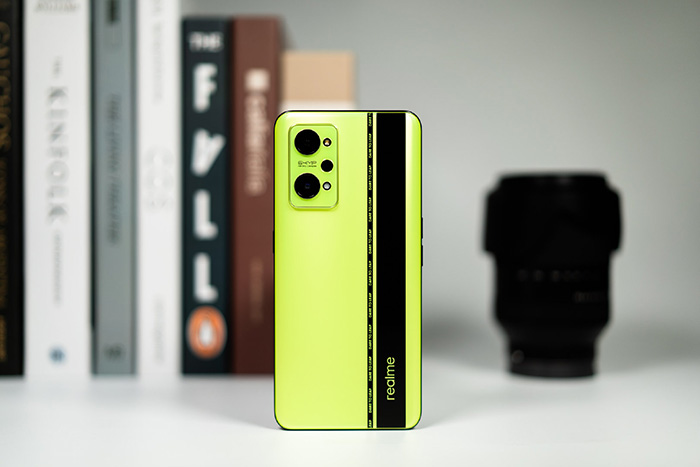 Thiết kế của Realme GT Neo2